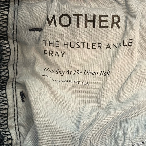 MOTHER The Hustler Ankle Fray Howling at the Disco Ball Dark Blue Denim Size 28 - Picture 12 of 14